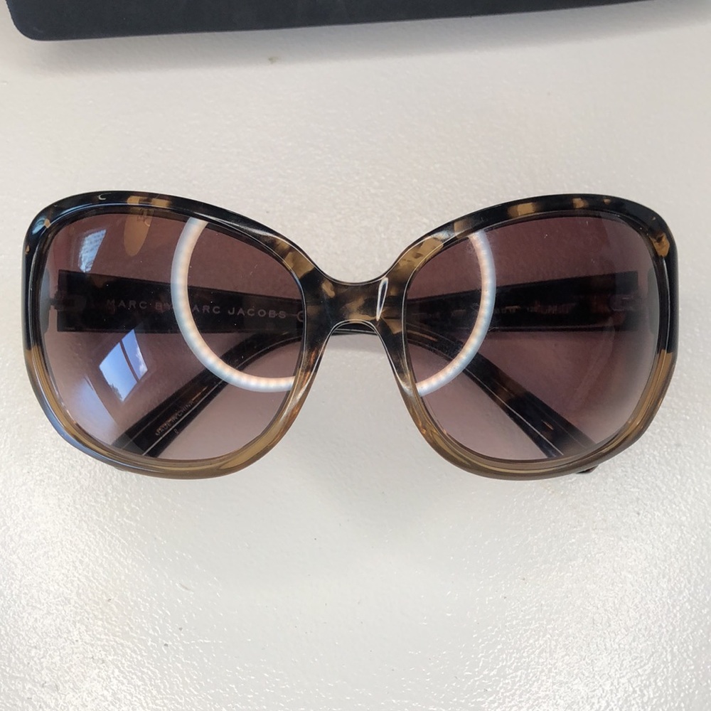 Marc Jacobs tortoise sunglasses
